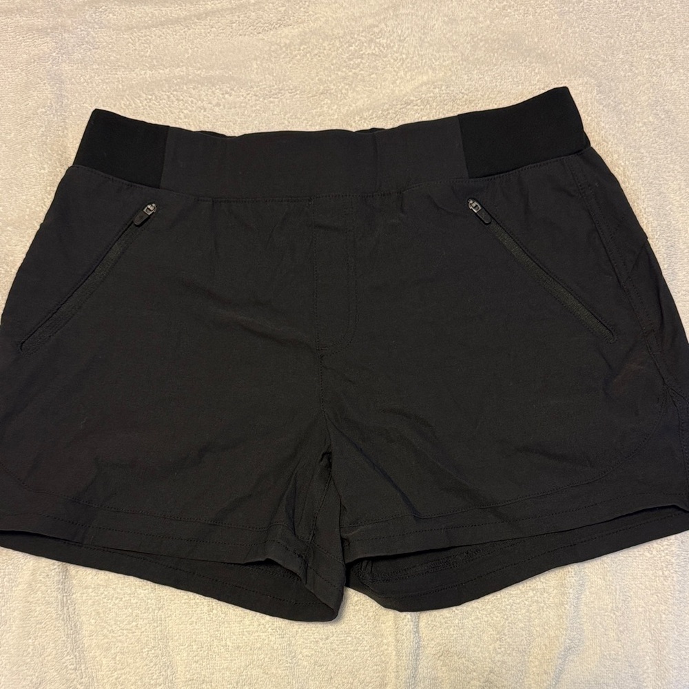 Eddie‎ Bauer Women's Black Shorts - size 10
